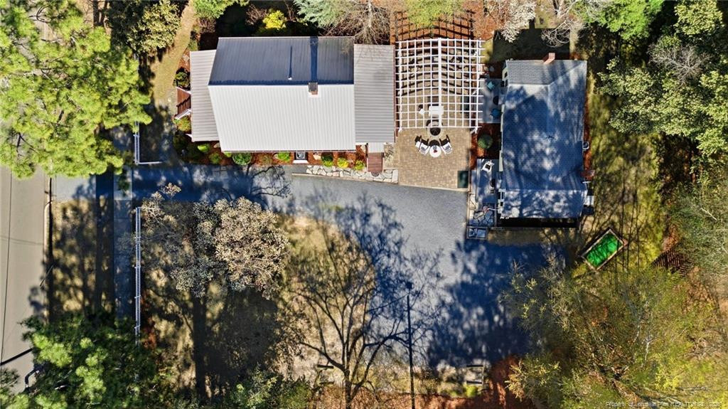 property viewer photo 2