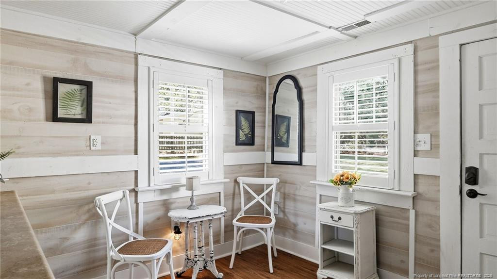 property viewer photo 36