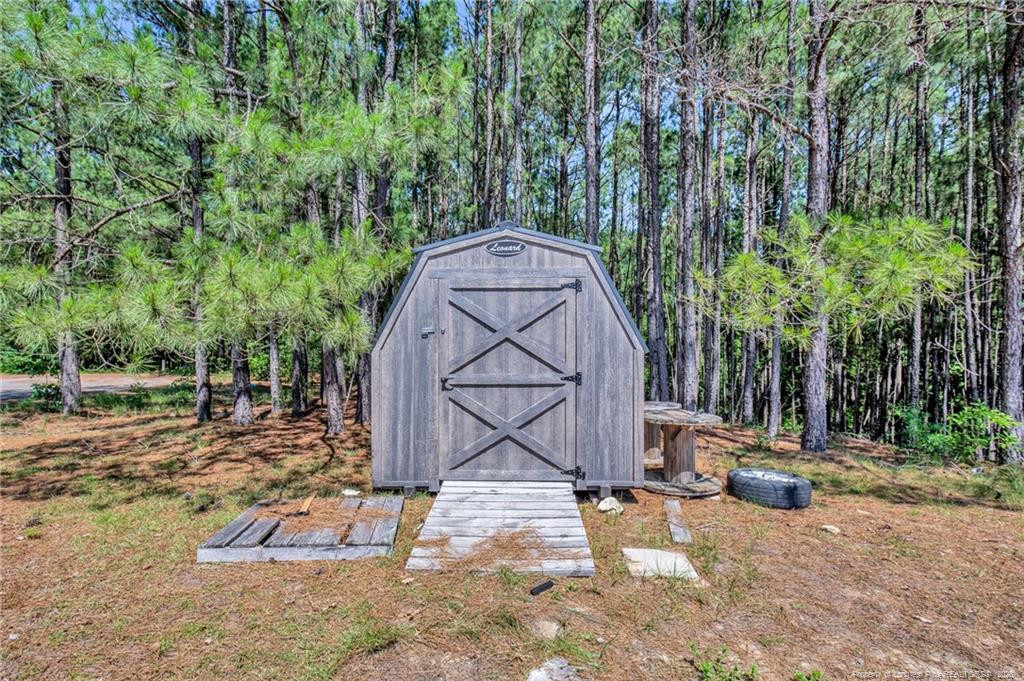 main property photo 33