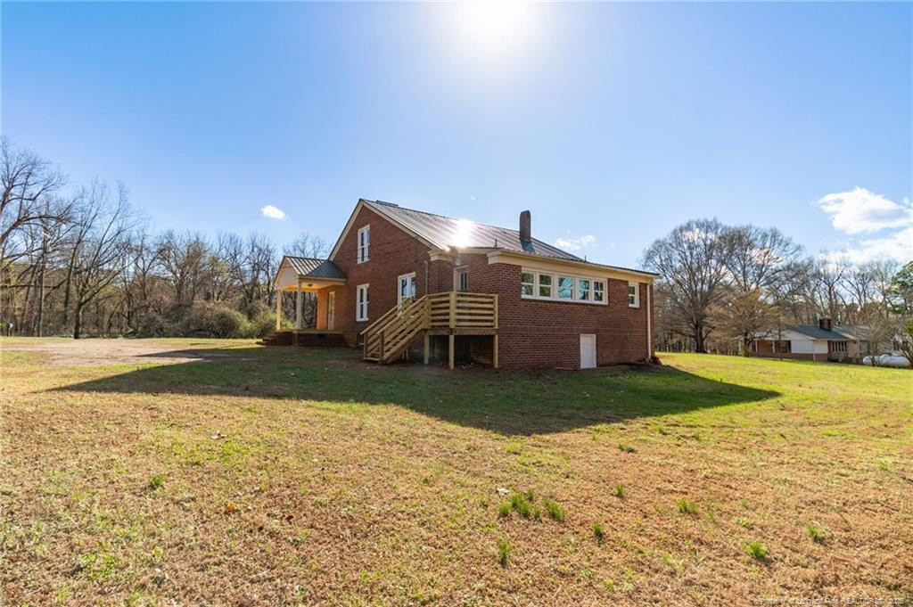 main property photo 32