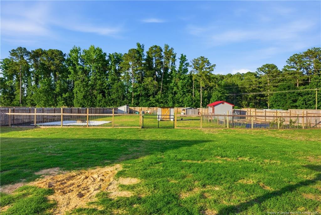 main property photo 37