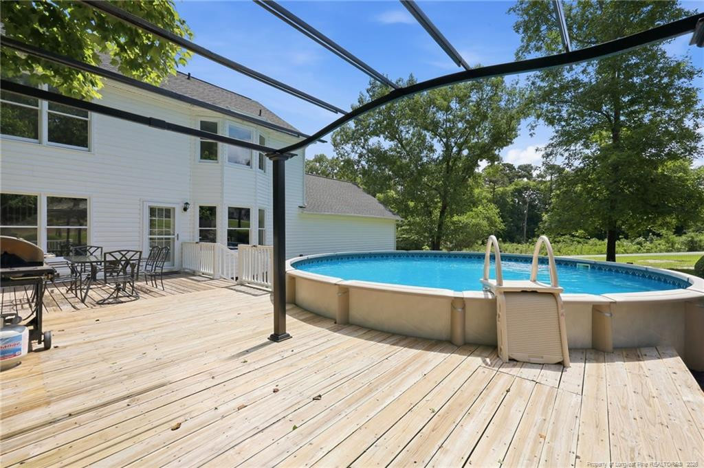 main property photo 33