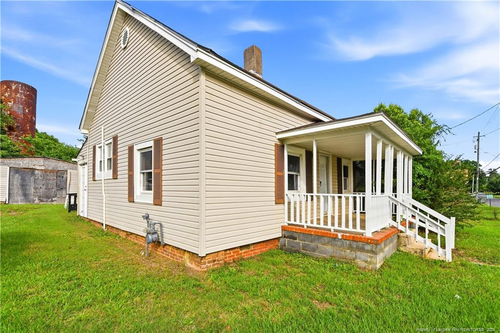 main property photo 38
