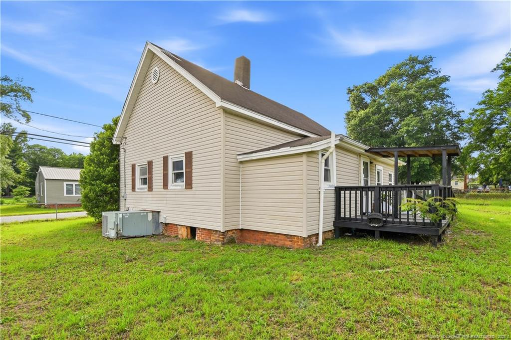 main property photo 42