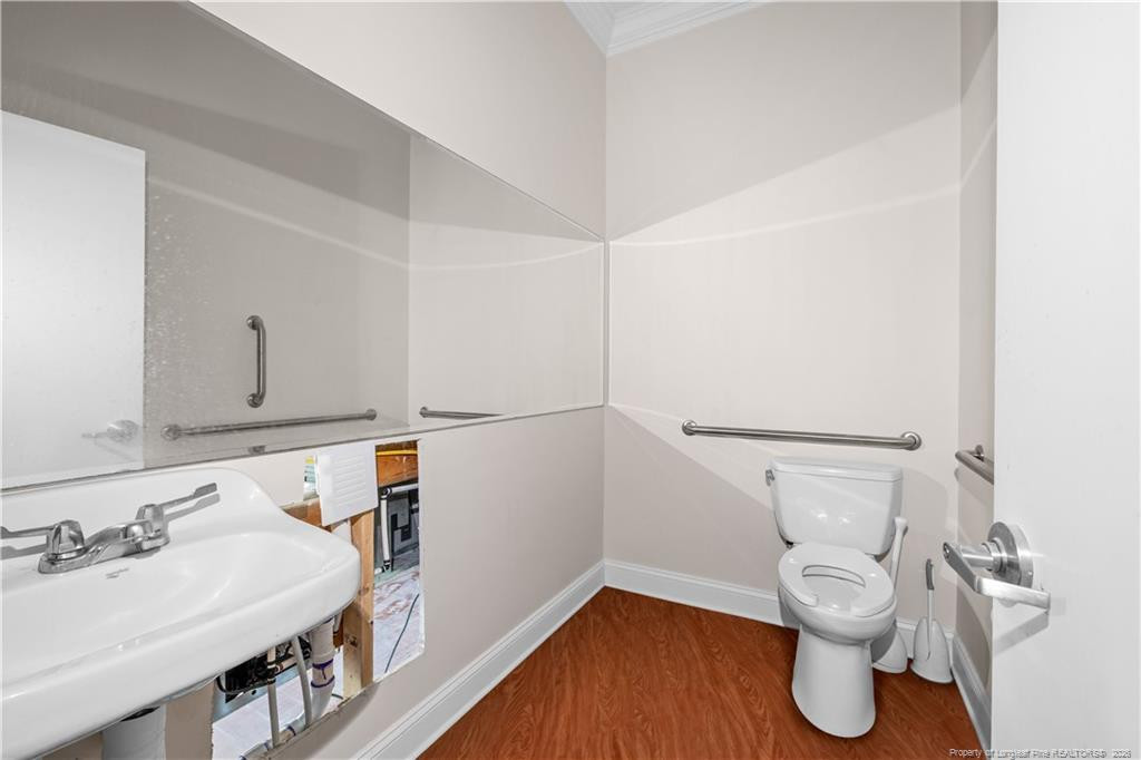 main property photo 18