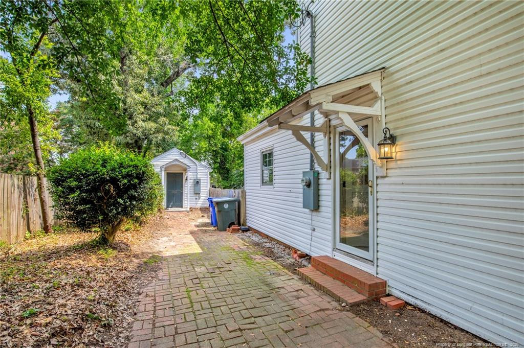 main property photo 26