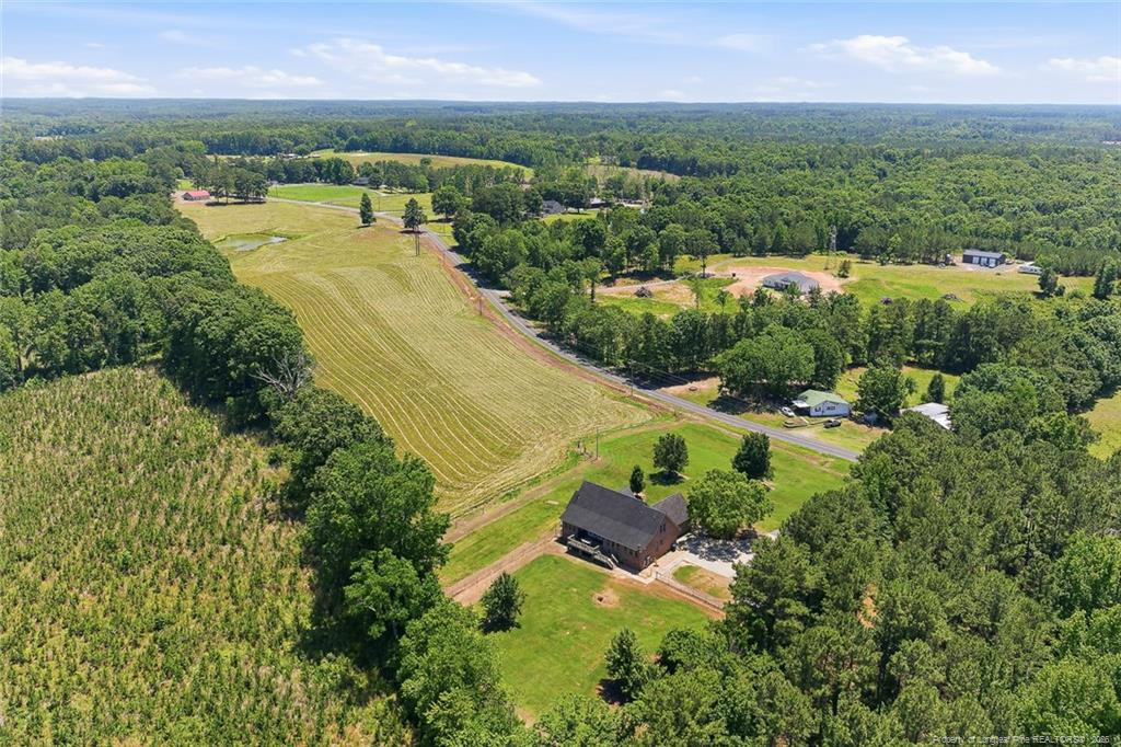 main property photo 36