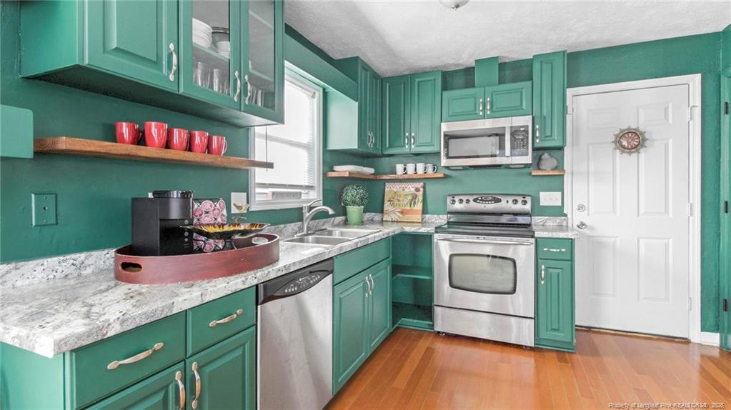main property photo 7