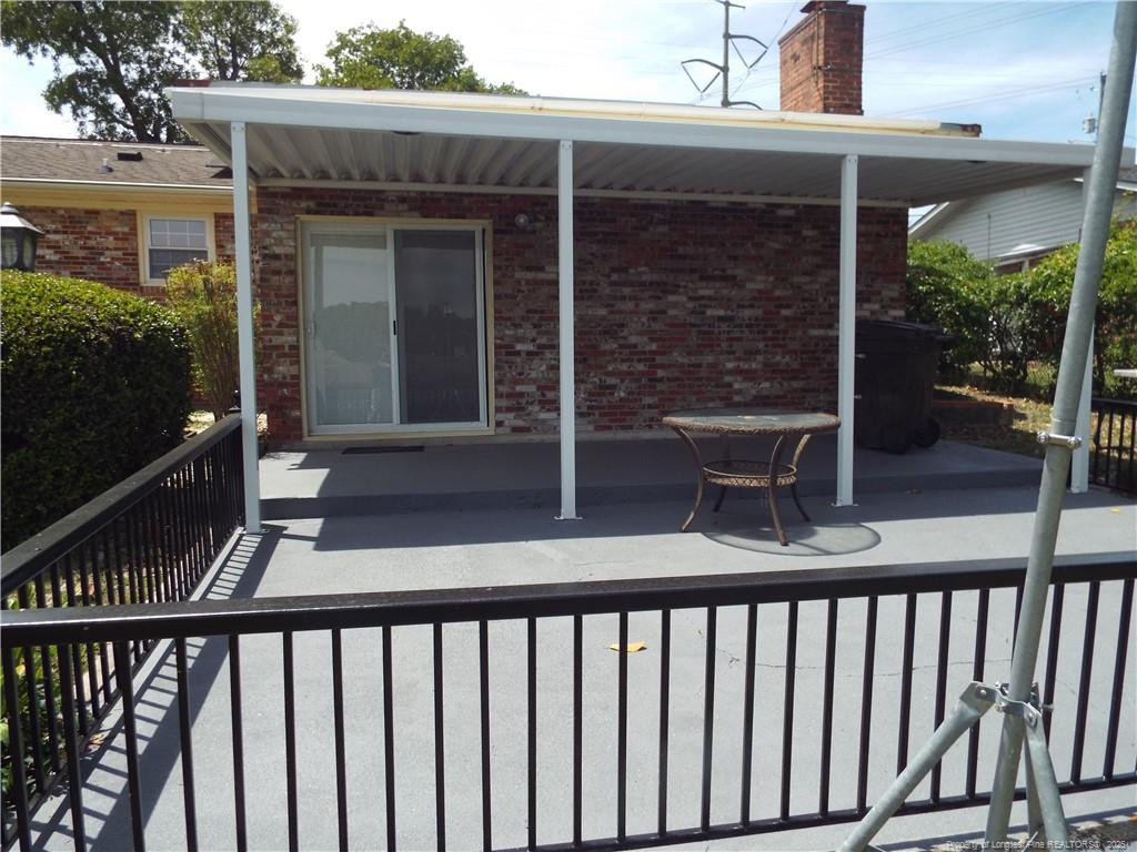 main property photo 28