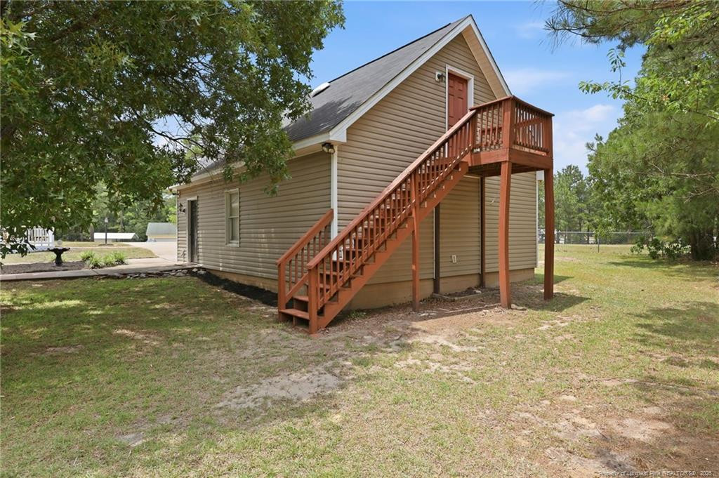 main property photo 40