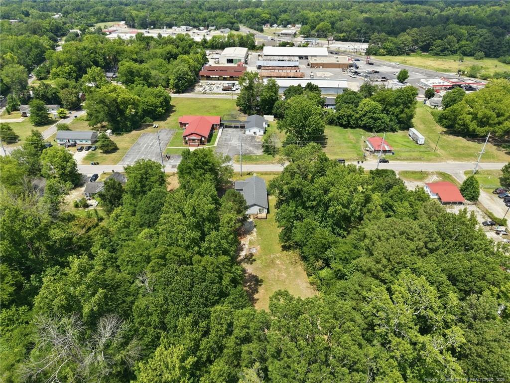 main property photo 28