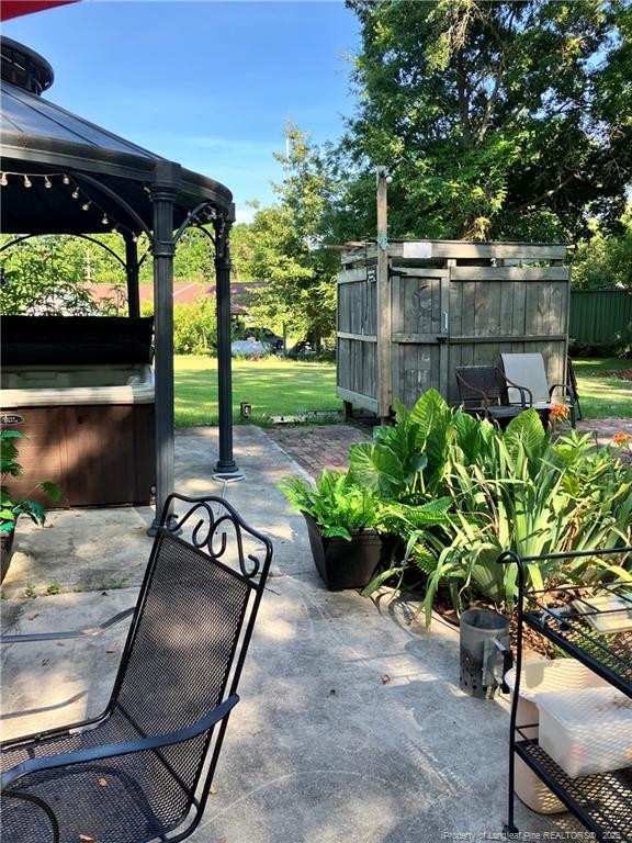 main property photo 40
