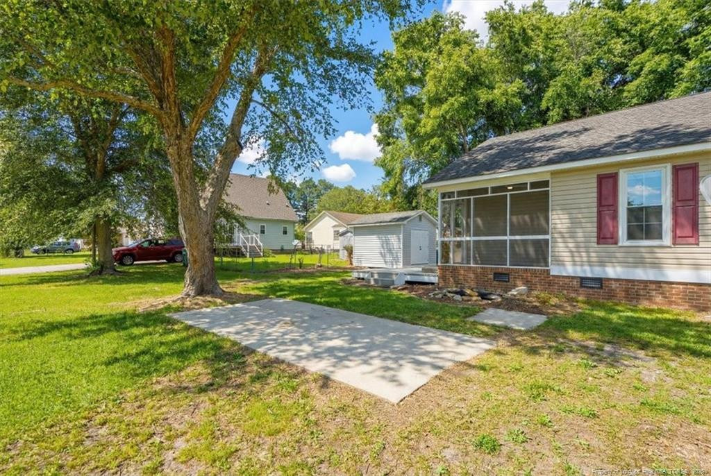 main property photo 46