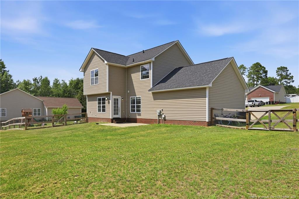 main property photo 40
