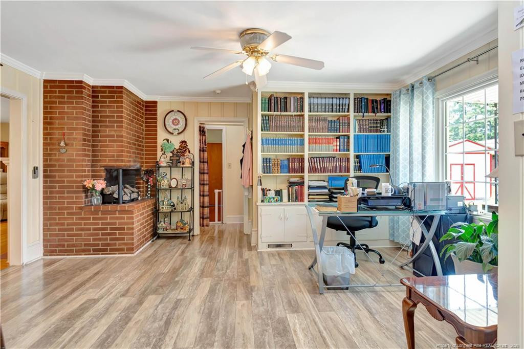 main property photo 14
