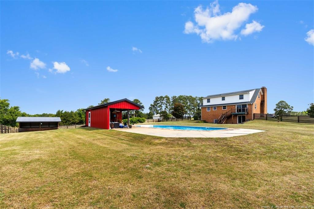 main property photo 10
