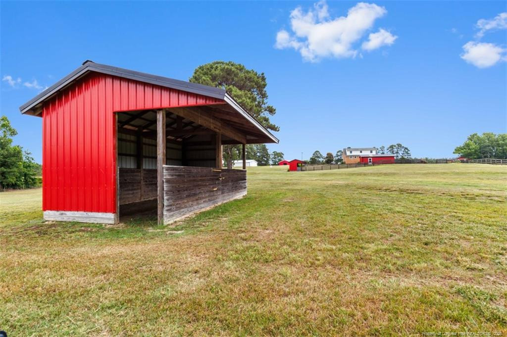 main property photo 18
