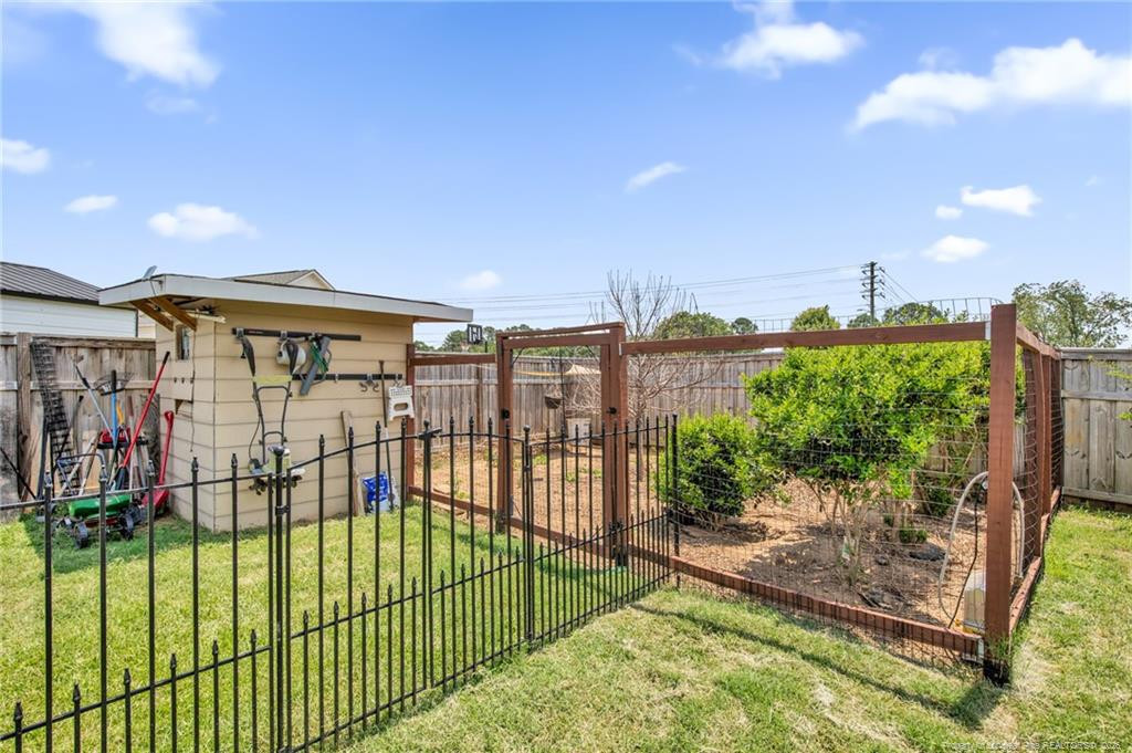 main property photo 42