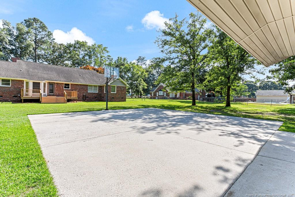 main property photo 35