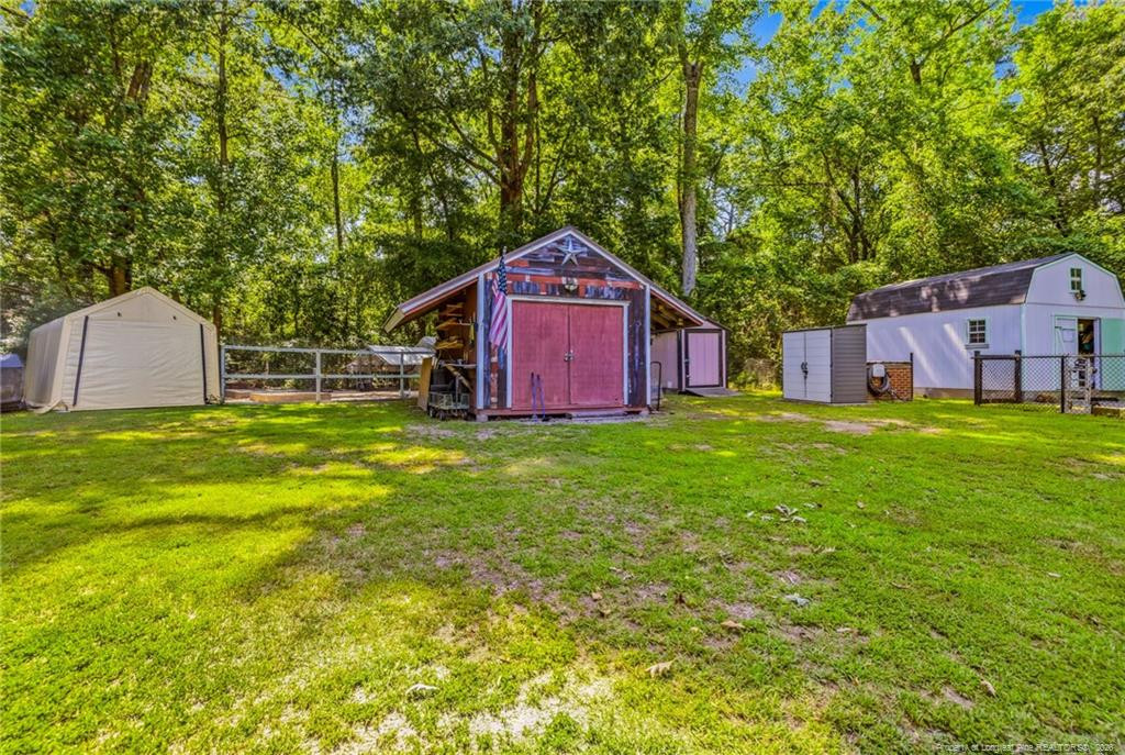 main property photo 25