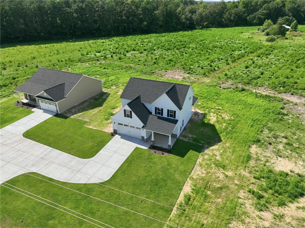 main property photo 40