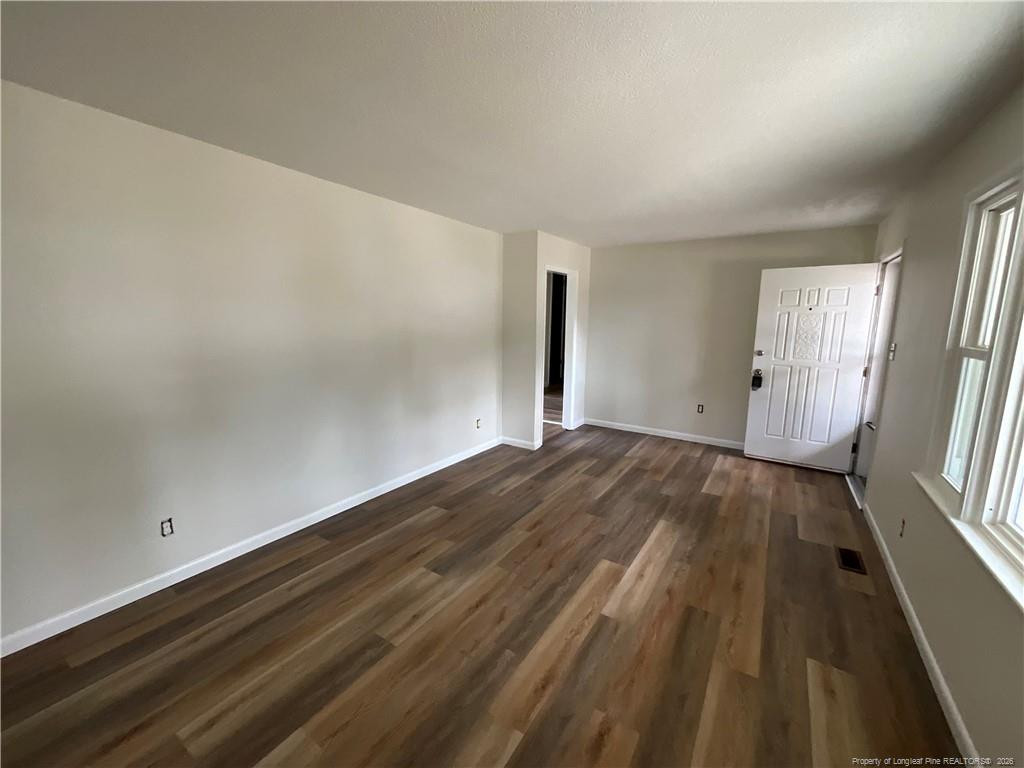 property viewer photo 2