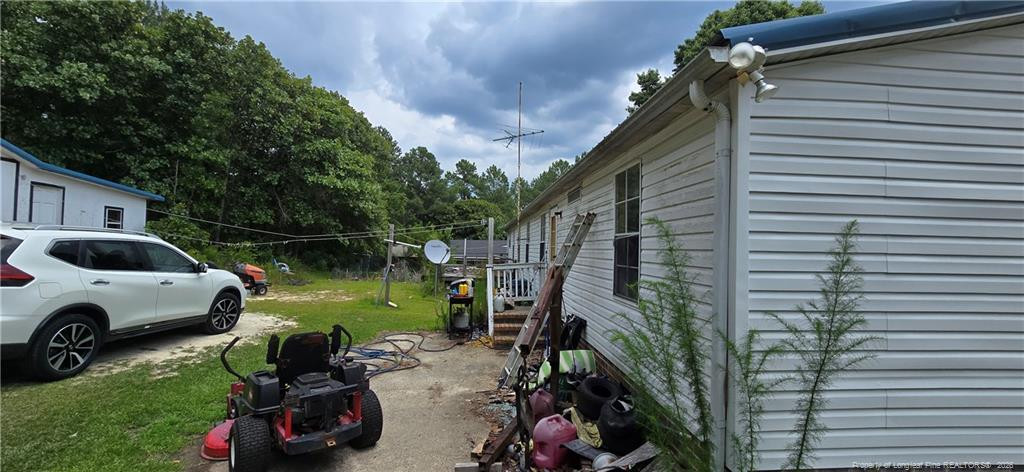 main property photo 28