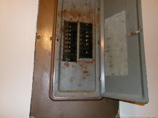 main property photo 8