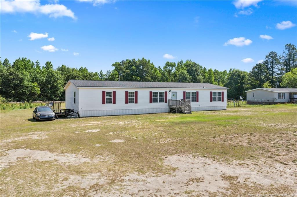 main property photo 28