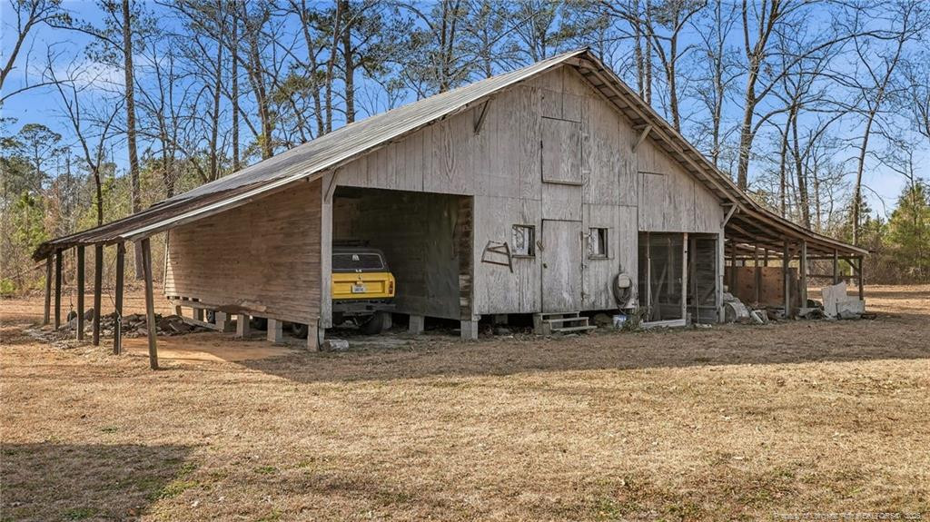main property photo 40
