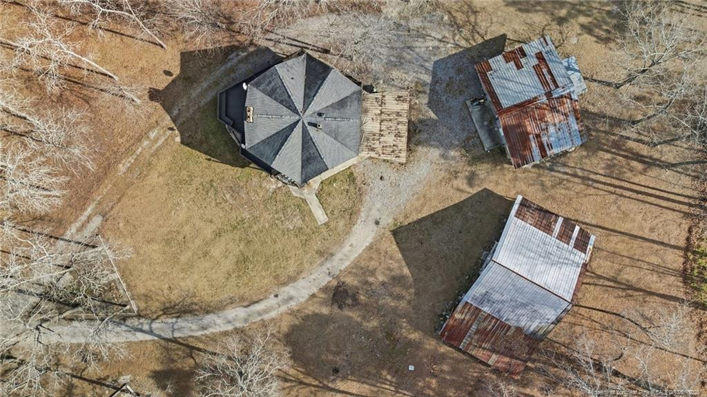 main property photo 41