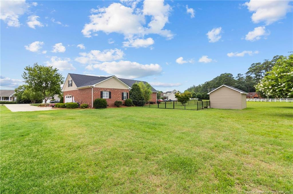 main property photo 49