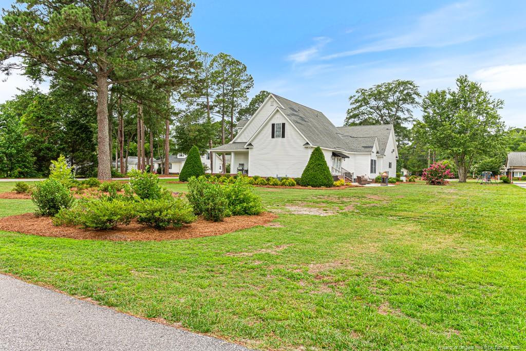 main property photo 49