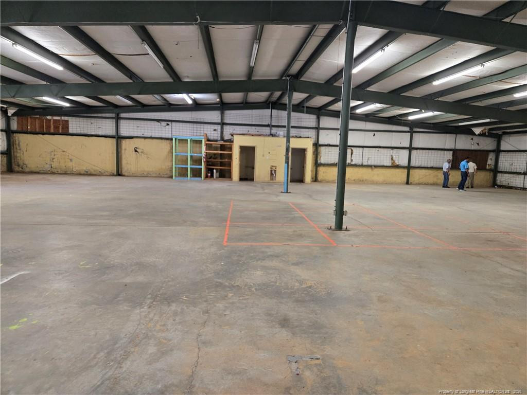 main property photo 6