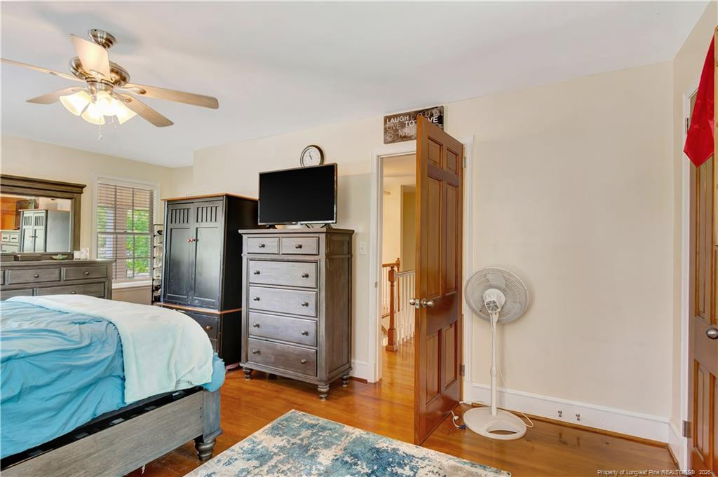 main property photo 28