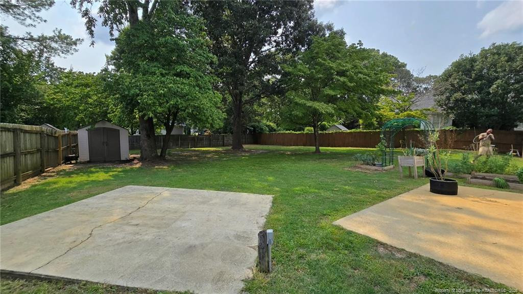 main property photo 39