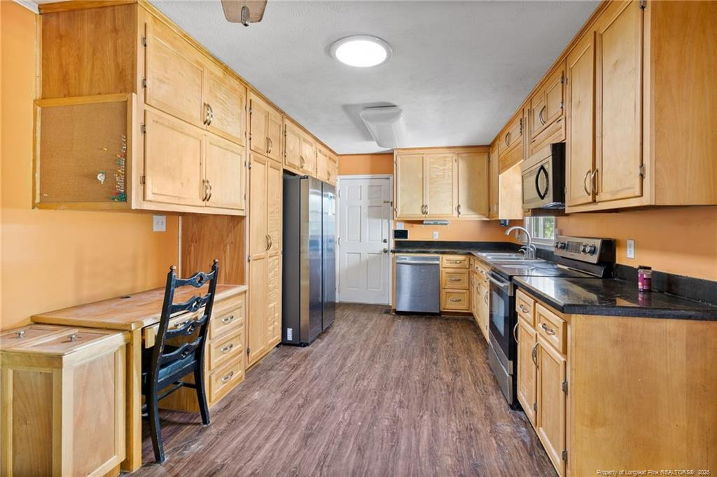 main property photo 5