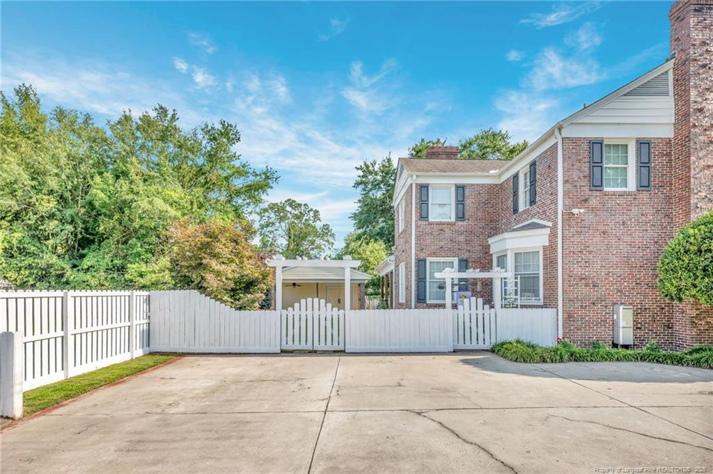 main property photo 39