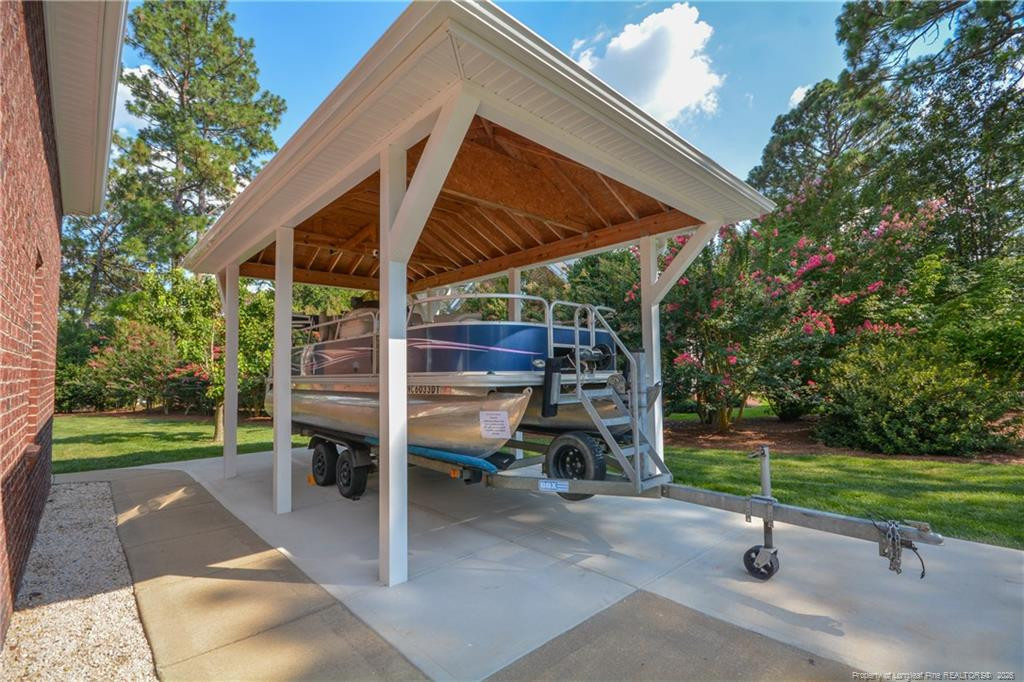 main property photo 49