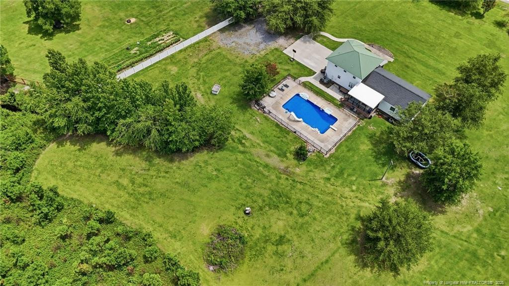 main property photo 44