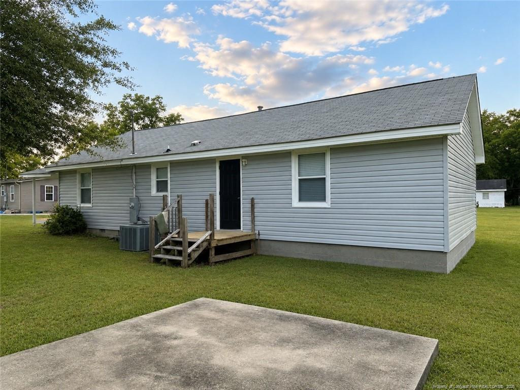 main property photo 13