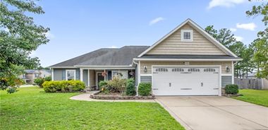 image of property with 3 Bed | 2 Bath | 1,637 Sqft