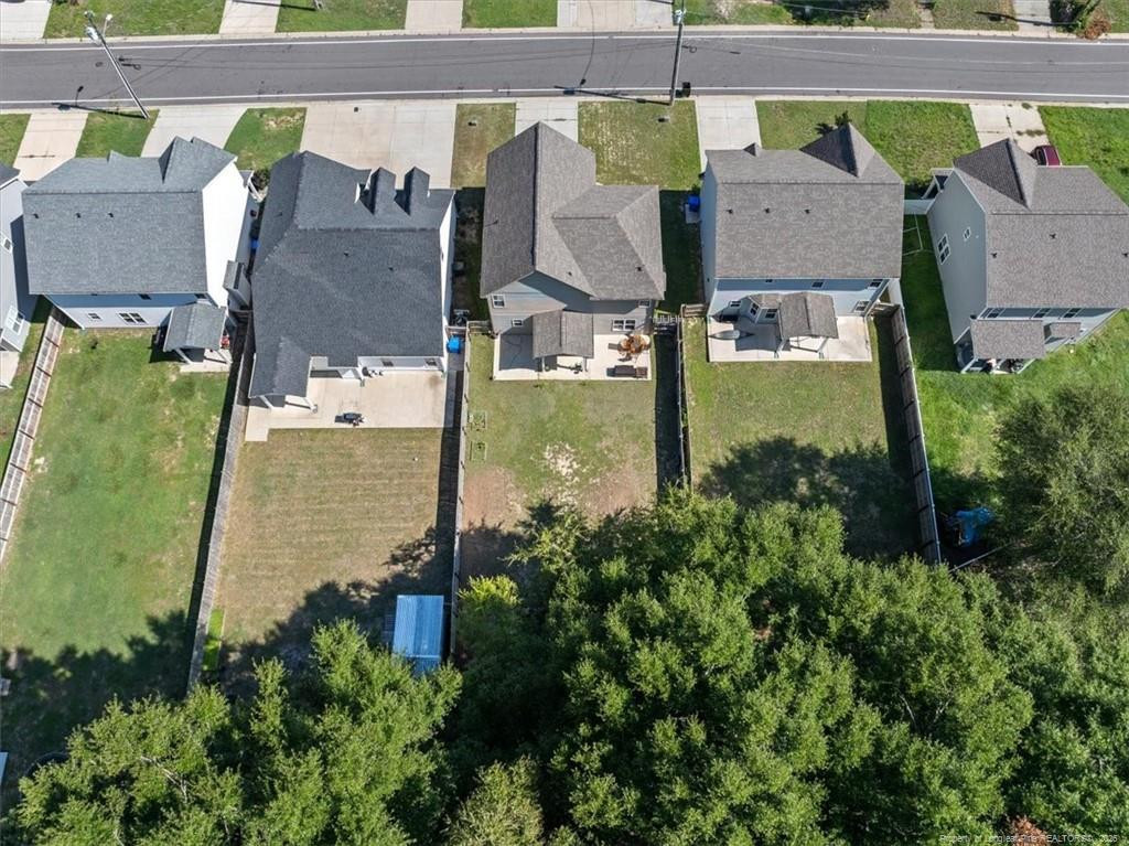 main property photo 30