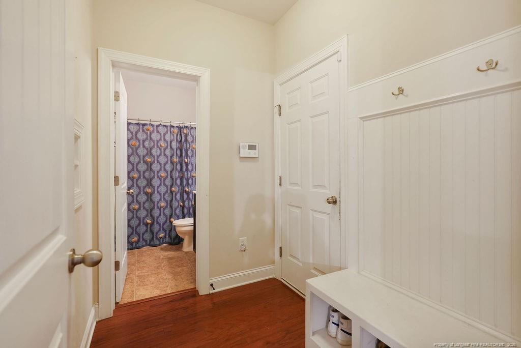 main property photo 9