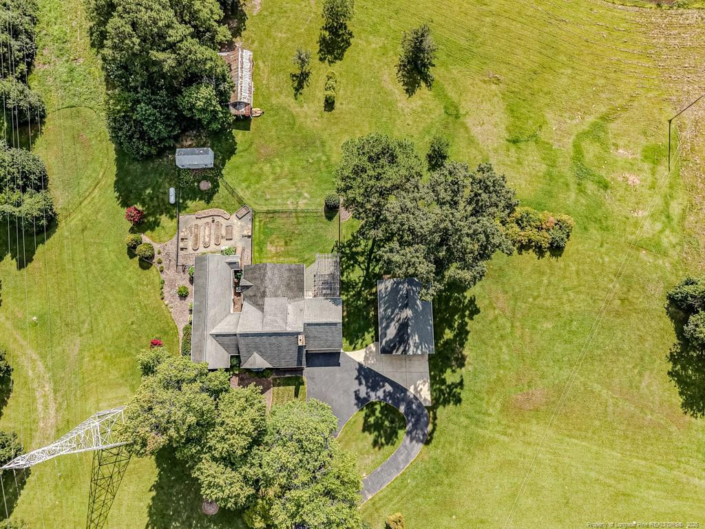 main property photo 44