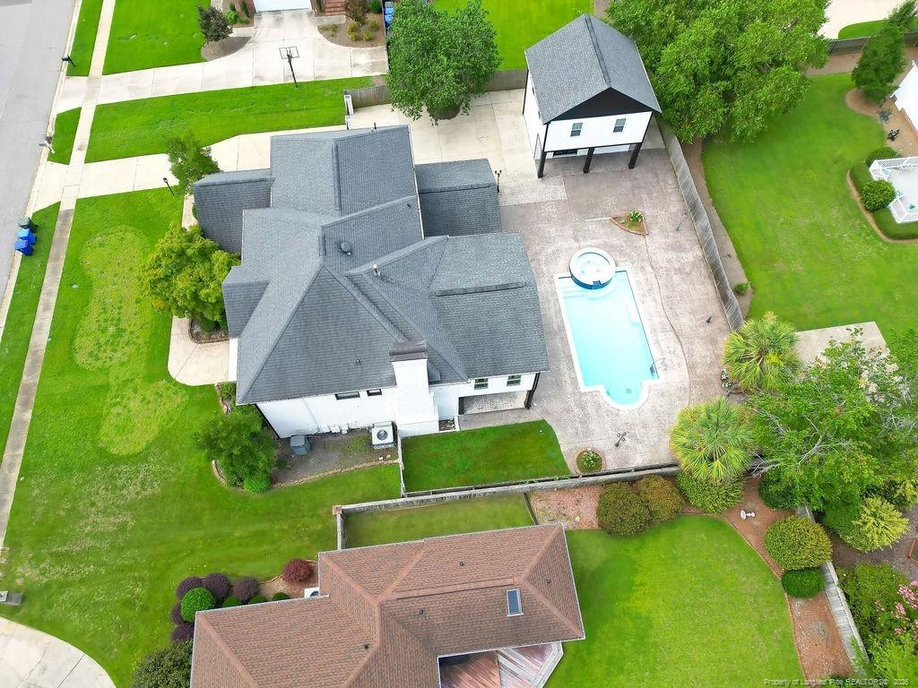 main property photo 44