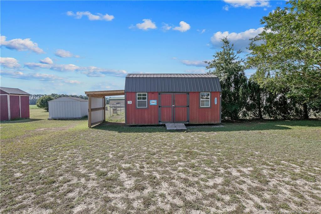 main property photo 39