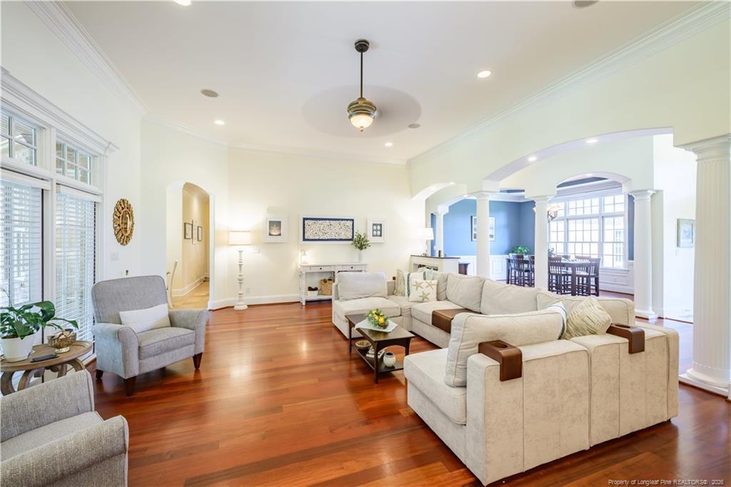 main property photo 17