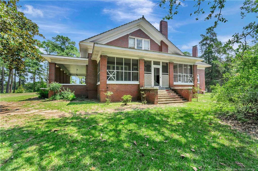main property photo 10