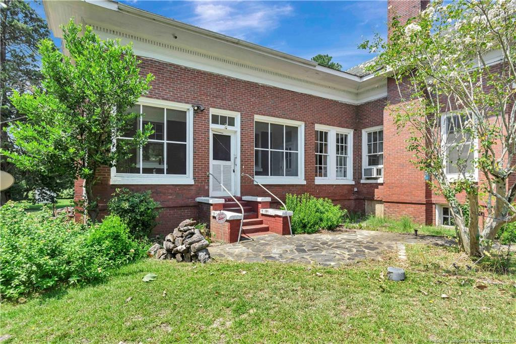 main property photo 42